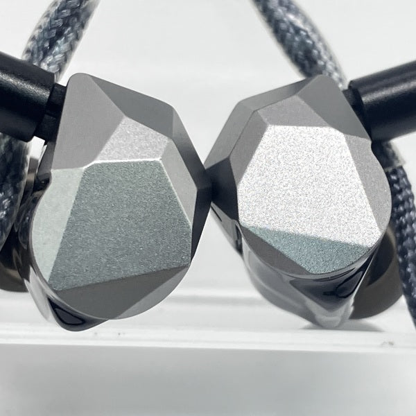 水月雨 (MOONDROP) Harmon-SP TAGO STUDIOxMOONDROP – e☆イヤホン 松