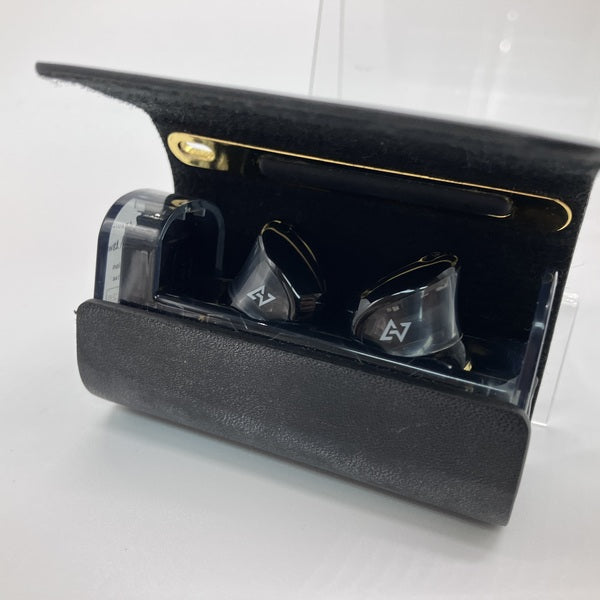 AVIOT 【中古】TE-J1 Black【TE-J1-BK】【秋葉原】 – e☆イヤホン