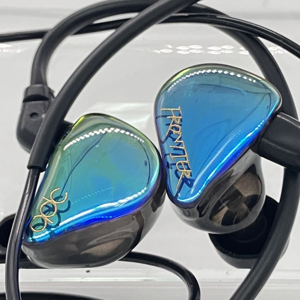 イヤホン qdc FRONTIER Next Black 楽天市場】qdc ユニバーサルIEMイヤホン FRONTIER Next Black [QDC