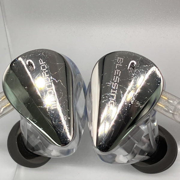 水月雨 (MOONDROP) 【中古】Blessing3【日本橋】 – e☆イヤホン