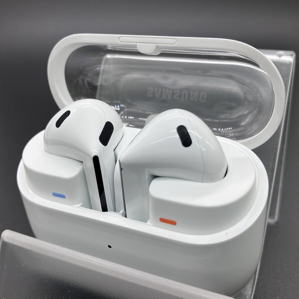 Galaxy 【中古】Galaxy Buds3 ホワイト 【SM-R530NZWAXJP】【秋葉原