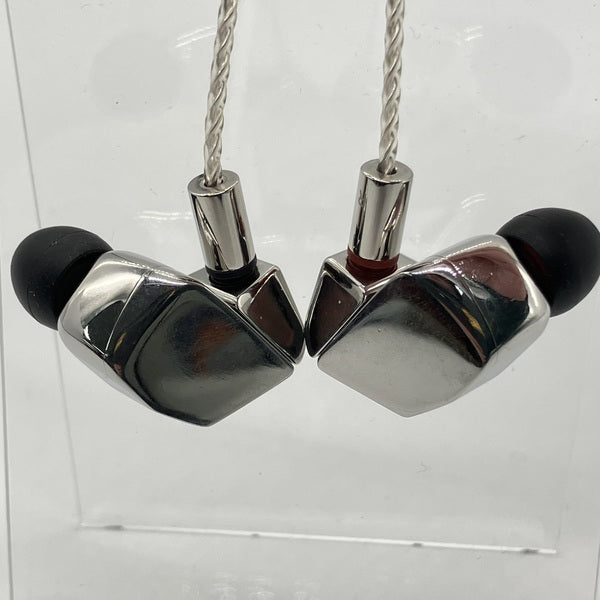 final 【中古】A8000 【FI-A8DSSD】【秋葉原】 – e☆イヤホン