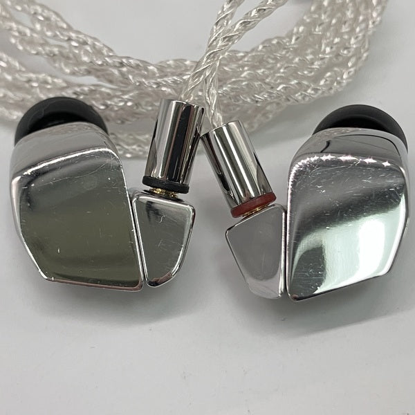 final 【中古】A8000 【FI-A8DSSD】【秋葉原】 – e☆イヤホン