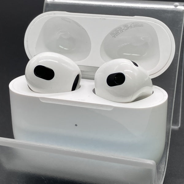 Apple 【中古】Airpods MME73J/A 3rd Generation【秋葉原】 – e☆イヤホン
