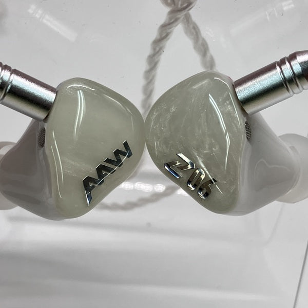 AAW 【中古】Z06 Blanc Edition(Universal Fit)【名古屋】 – e☆イヤホン