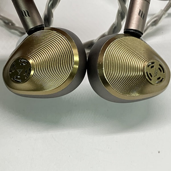 Astell&Kern 【中古】AURA 【IRV-AK-AURA】【秋葉原】 – e☆イヤホン