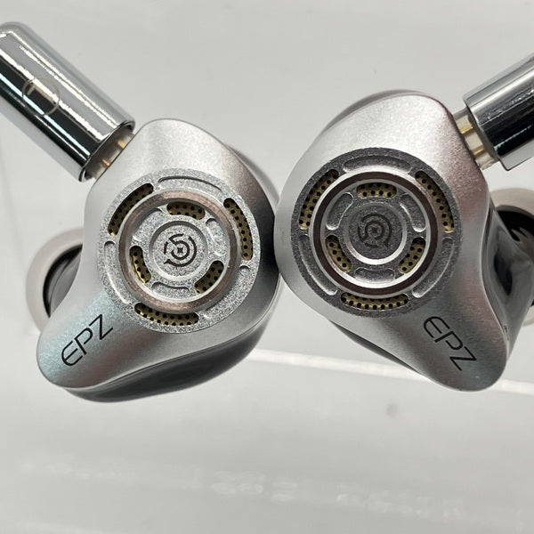 EPZ 【中古】P50【日本橋】 – e☆イヤホン