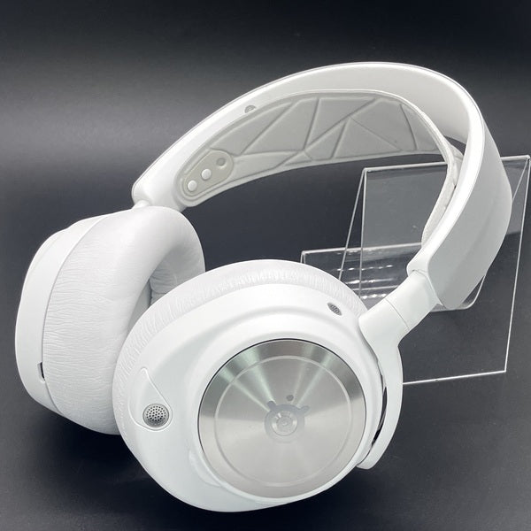 SteelSeries Arctis Nova Pro Wireless 中古品 SteelSeries 【中古】Arctis Nova Pro Wireless White 【61524J
