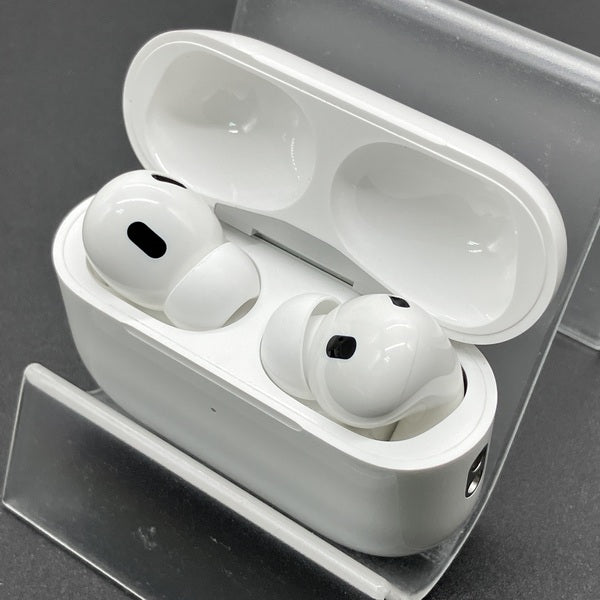 Apple 【中古】MagSafe充電ケース(USB-C)付きAirPods Pro(第2世代