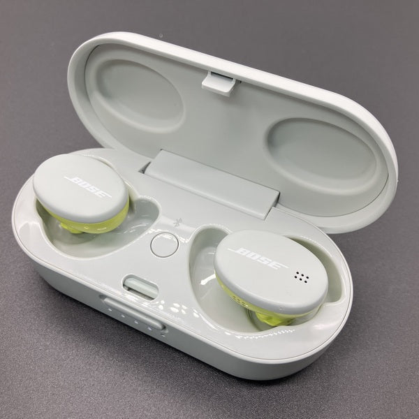 Bose Sport Earbuds ホワイト　訳あり品 Bose 【中古】Sport Earbuds ホワイト【秋葉原】 – e☆イヤホン