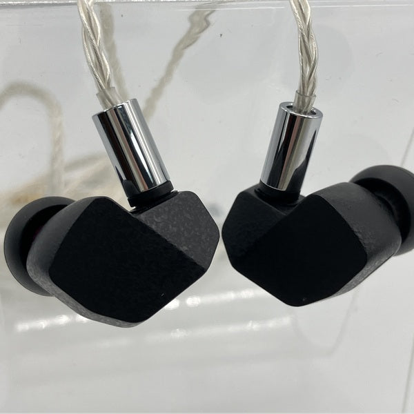 【24時間以内発送】【新品未開封】final A5000 【FI-A5DPLD】 final A5000 【FI-A5DPLD】 – e☆イヤホン