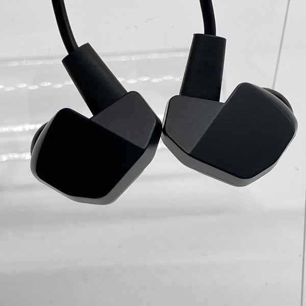 final 【中古】VR3000 for Gaming 【FI-VR3DPLMB】【秋葉原】 – e