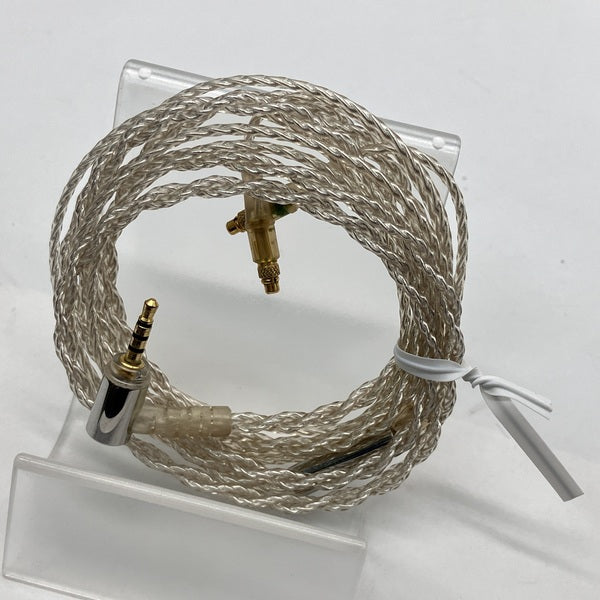final LAB02用ケーブル MMCX-2.5mm final 【中古】LAB02用ケーブル MMCX-2.5mm4極バランス【FI-CABL12D