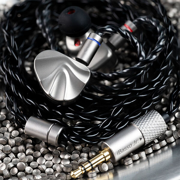 iBasso Audio iBasso Jr. Cookie Ti – e☆イヤホン