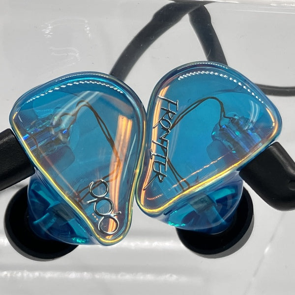 イヤホン qdc frontier emerald qdc ユニバーサルIEMイヤホン FRONTIER Emerald エメラルド [QDC