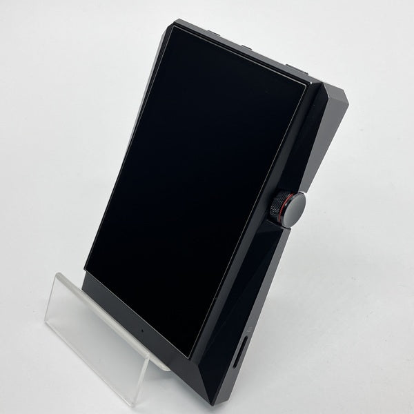 Astell&Kern AK380 中古　黒ケース付き Astell&Kern AK380 中古 黒ケース付き Astell&Kern 【中古】AK380