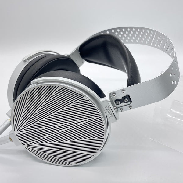 水月雨 (MOONDROP) 【中古】啓明星-VENUS【秋葉原】 – e☆イヤホン