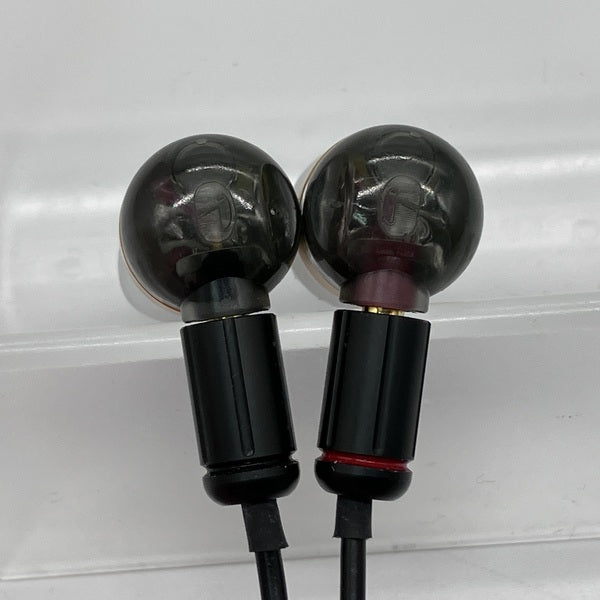 使い古しイヤフォンです うつせみワークス 【中古】【O2aid×うつせみワークス】EARPHONES TIGER