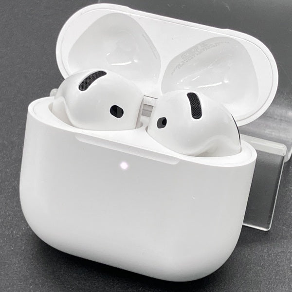 Apple 【中古】AirPods 4 MXP93J/A（アクティブノイズキャンセリング