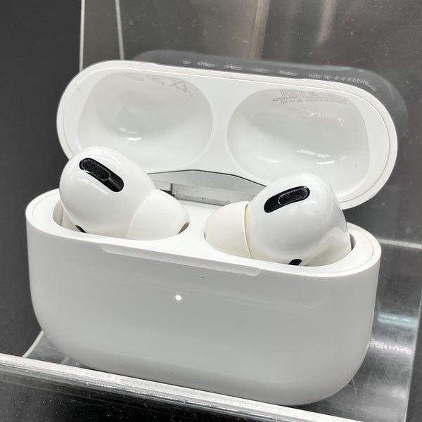Apple 【中古】Apple AirPods Pro MLWK3J/A (2021/Magsafe)【日本橋