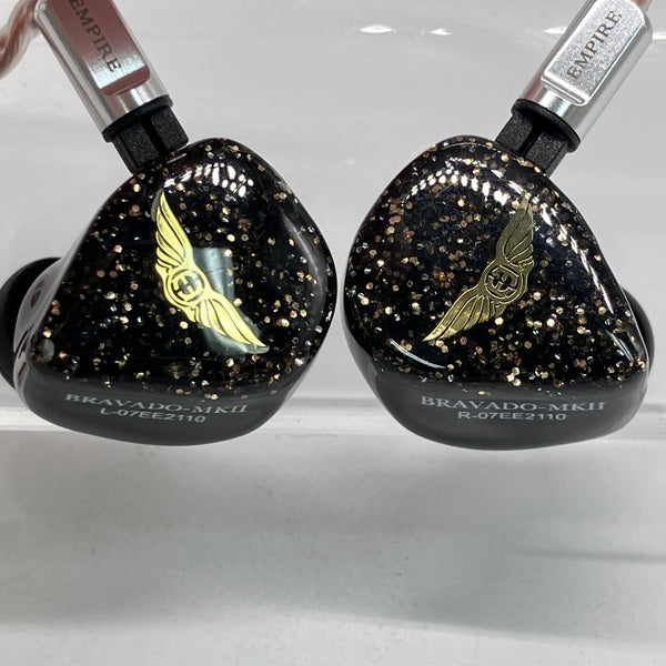オーディオ機器 EMPIRE EARS BRAVADO MKII (Universal fit)
