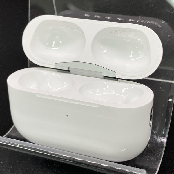 Apple 中古AirPods Pro (第2世代) 充電ケース (Lightning Apple純正品 