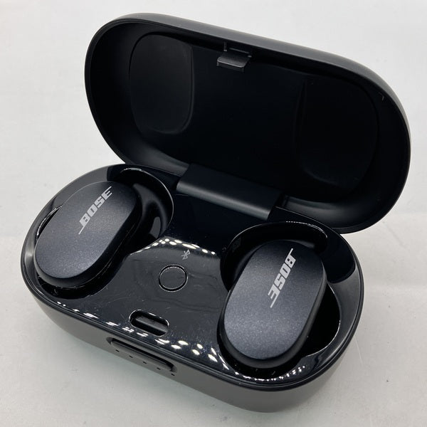 BOSE QuietComfort Earbuds 中古美品 動作問題なし Bose 【中古】QuietComfort Earbuds ブラック (QC Earbuds)【秋葉原
