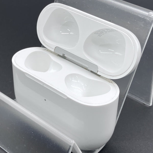 Apple 【中古】AirPods 充電ケース (第3世代)【日本橋】 – e☆イヤホン