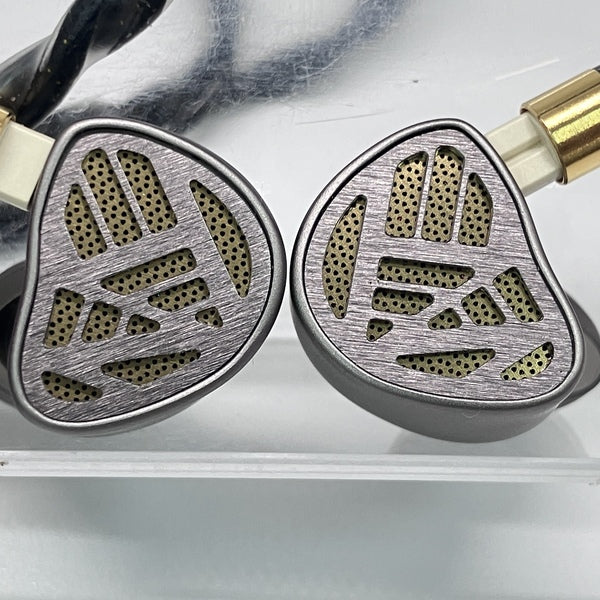 Penon Audio 【中古】UNIQ【秋葉原】 – e☆イヤホン