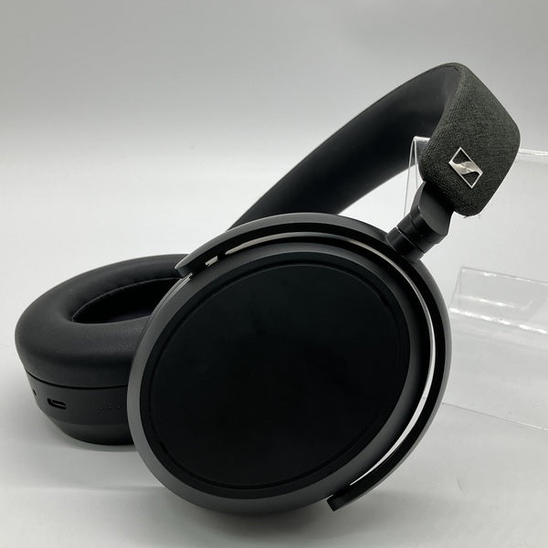Sennheiser Momentum 4 M4AEBT black(未使用品) SENNHEISER 【中古】MOMENTUM 4 Wireless ブラック 【M4AEBT BLACK