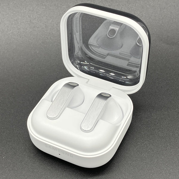 【新品同様品】Samsung Galaxy Buds4 ホワイト Galaxy 【中古】Samsung Galaxy Buds4 White【秋葉原】 – e☆イヤホン