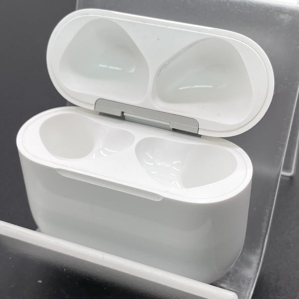 AirPods 4 ANC HXP93JA 本体 ホワイト 充電ケース付き 中古 Apple 【中古】AirPods 4充電ケース【秋葉原】 – e☆イヤホン