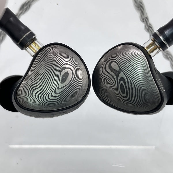 Noble Audio 【中古】VIKING RAGNAR Damascus 【NOB-VIKING-RAGNAR-DM