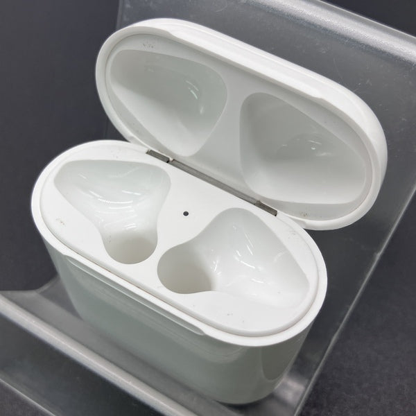 Apple 【中古】airpods充電ケース【秋葉原】 – e☆イヤホン