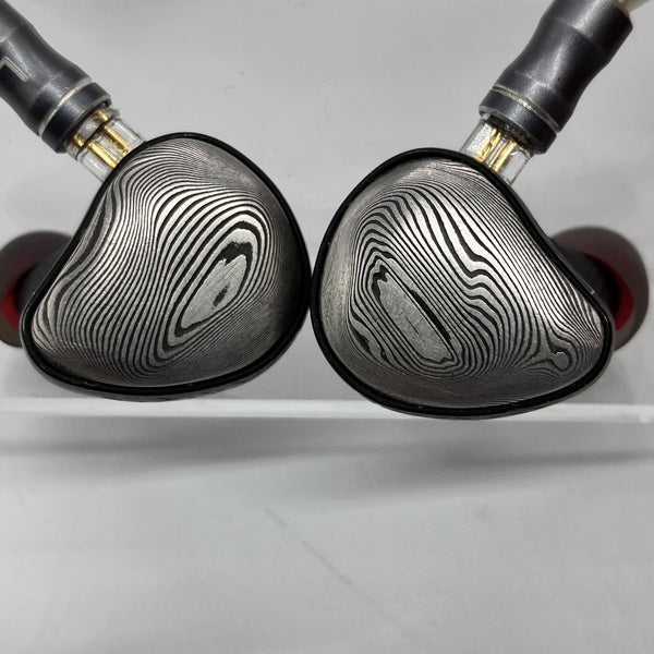 Noble Audio 【中古】VIKING RAGNAR Damascus 【NOB-VIKING-RAGNAR-DM