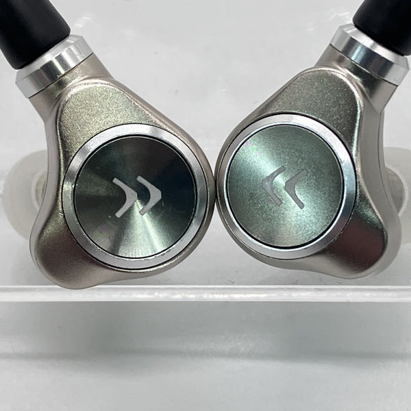 Artio 【中古】CR-V1【秋葉原】 – e☆イヤホン