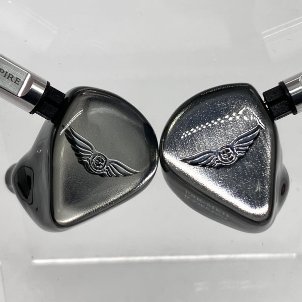 EMPIRE EARS　ESR　universal　3.5mmケーブル付き　中古 EMPIRE EARS 【中古】ESR MKII (Universal fit)【秋葉原】 – e☆イヤホン