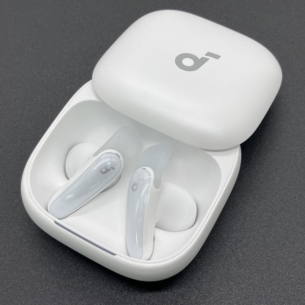 Anker 【中古】Soundcore Liberty Buds パールホワイト【D1200N21 Anker 【中古】Soundcore Liberty Buds パールホワイト【D1200N21