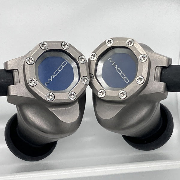 MADOO 【中古】Typ821 【MDO-T821-TI】【秋葉原】 – e☆イヤホン