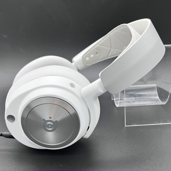 SteelSeries 【中古】Arctis Nova Pro Wireless White 【61524J