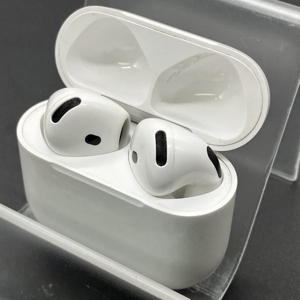 【中古】AirPods（第4世代）　ノイキャン付き Apple 【中古】AirPods 4 MXP93J/A（アクティブノイズキャンセリング