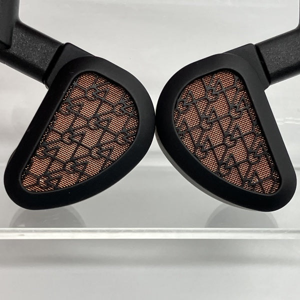 64 AUDIO 【中古】Solo 【64A-7433】【秋葉原】 – e☆イヤホン