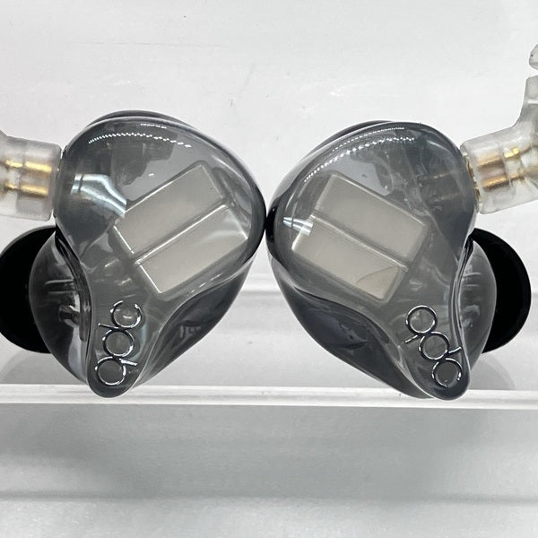 qdc 【中古】Studio 8SS 【QDC-STUDIO-8SS】【秋葉原】 – e☆イヤホン