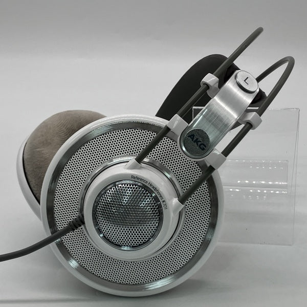 195中古品AKG ヘッドフォン K701 中古 AKG K701 開放型ヘッドホン