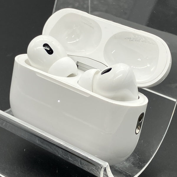 【中古美品】AirPods Pro 本体 充電ケース・イヤーチップ付き #021 Apple 【中古】MagSafe充電ケース(USB-C)付きAirPods Pro(第2世代