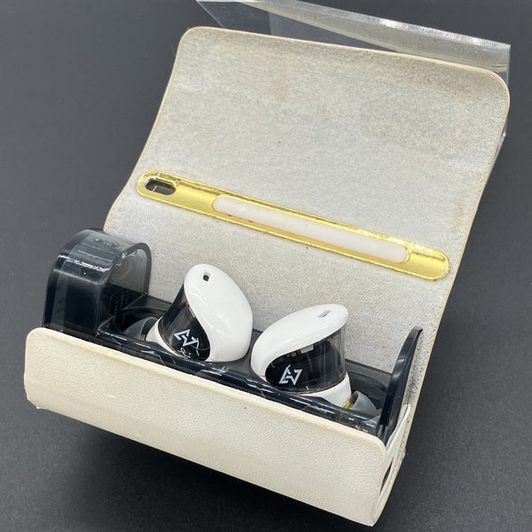 AVIOT 【中古】TE-J1 White【TE-J1-WH】【名古屋】 – e☆イヤホン