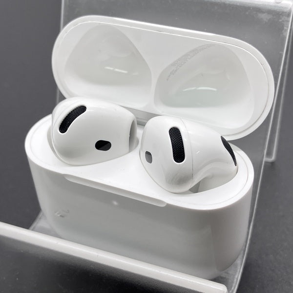 Apple 【中古】AirPods 4 MXP93J/A（アクティブノイズキャンセリング