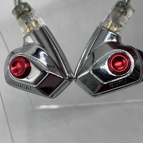 DUNU TITAN S2 イヤホン Silverカラー DUNU-TOPSOUND 【中古】TITAN S2 シルバー【秋葉原】 – e☆イヤホン