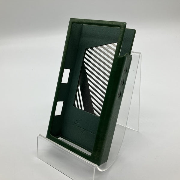 Cayin N3 Ultra 純正ケース（グリーン）、ダストプラグ（3.5㎜）付 Cayin 【中古】N3Ultra用純正レザーケース グリーン【名古屋】 – e