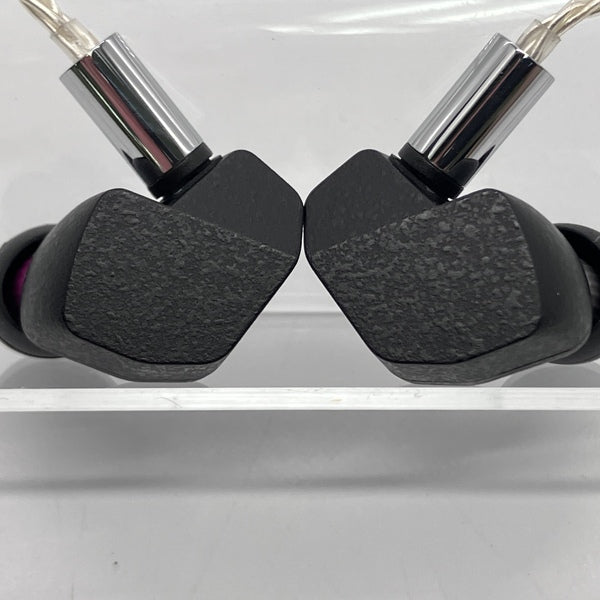 【新品未開封】final A5000 【FI-A5DPLD】 final 【中古】A5000 【FI-A5DPLD】【秋葉原】 – e☆イヤホン